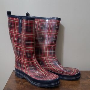 Bit & Bridle Red & Navy Blue Plaid Rain Boots with Navy Trim size 10